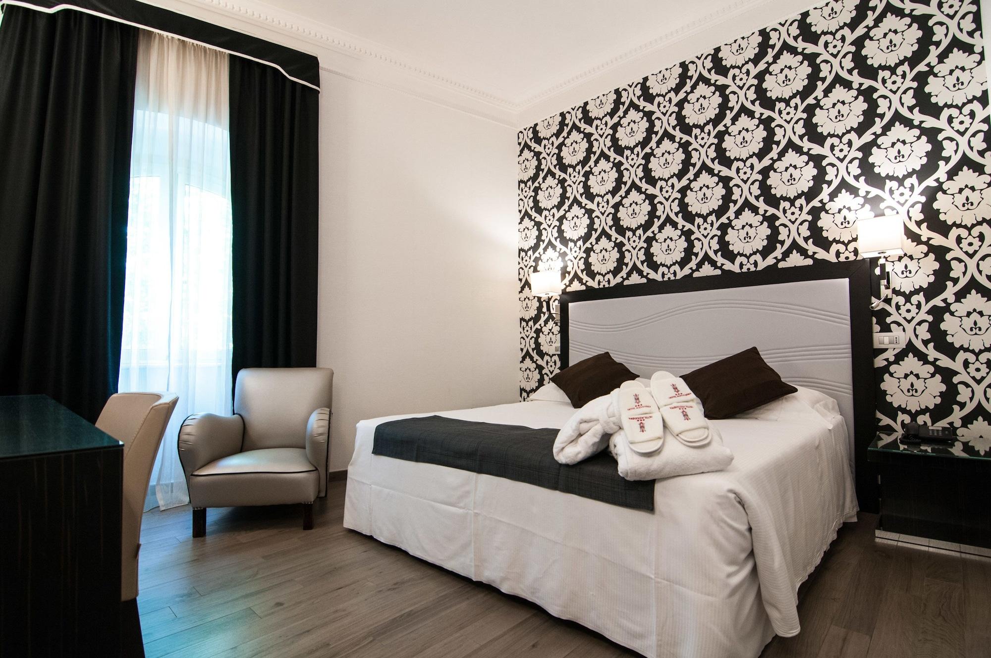 Alexandra Hotel